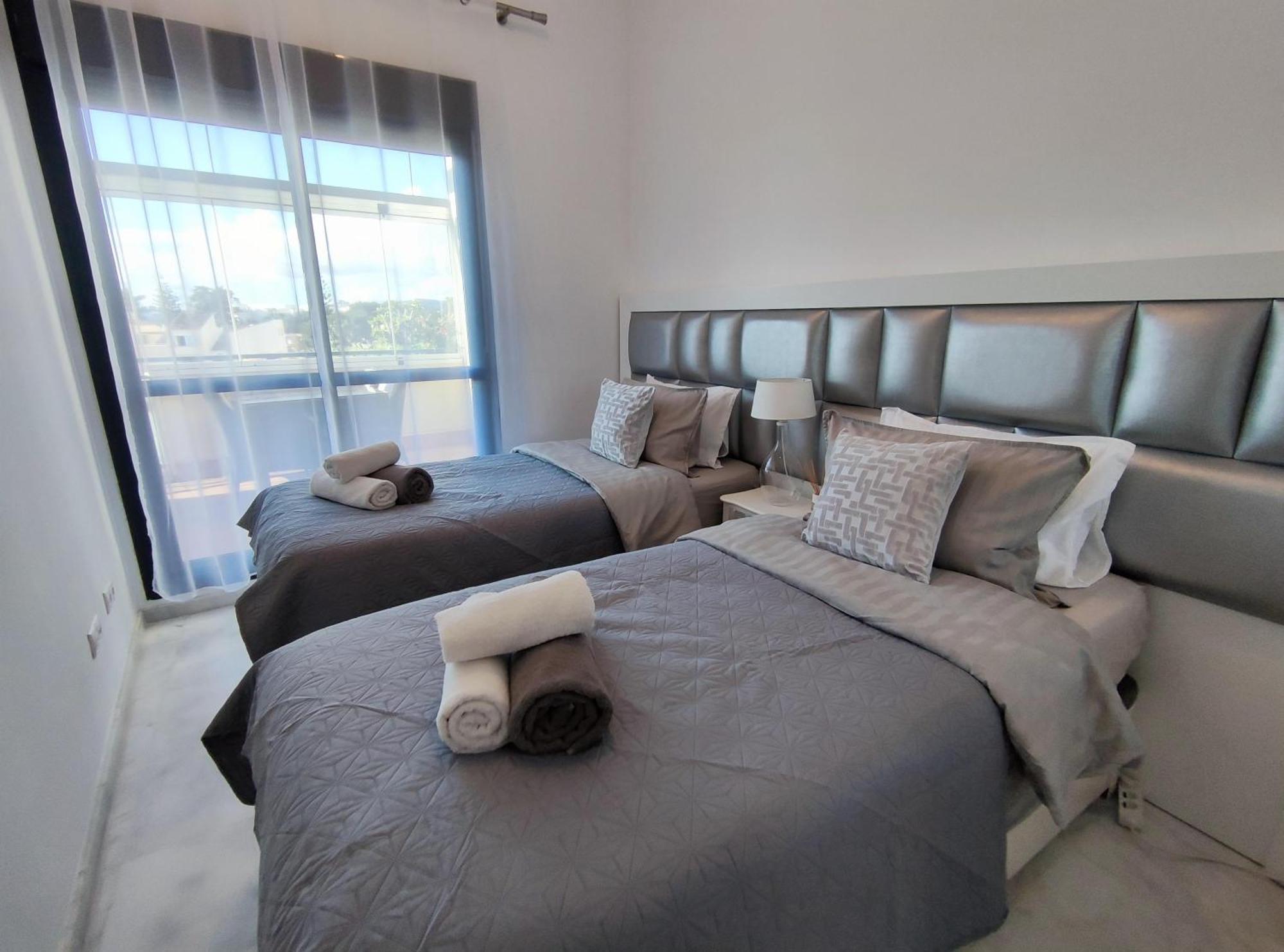 Appartamento Luxury Duplex Infinity Pool Ehhouse Estepona Esterno foto