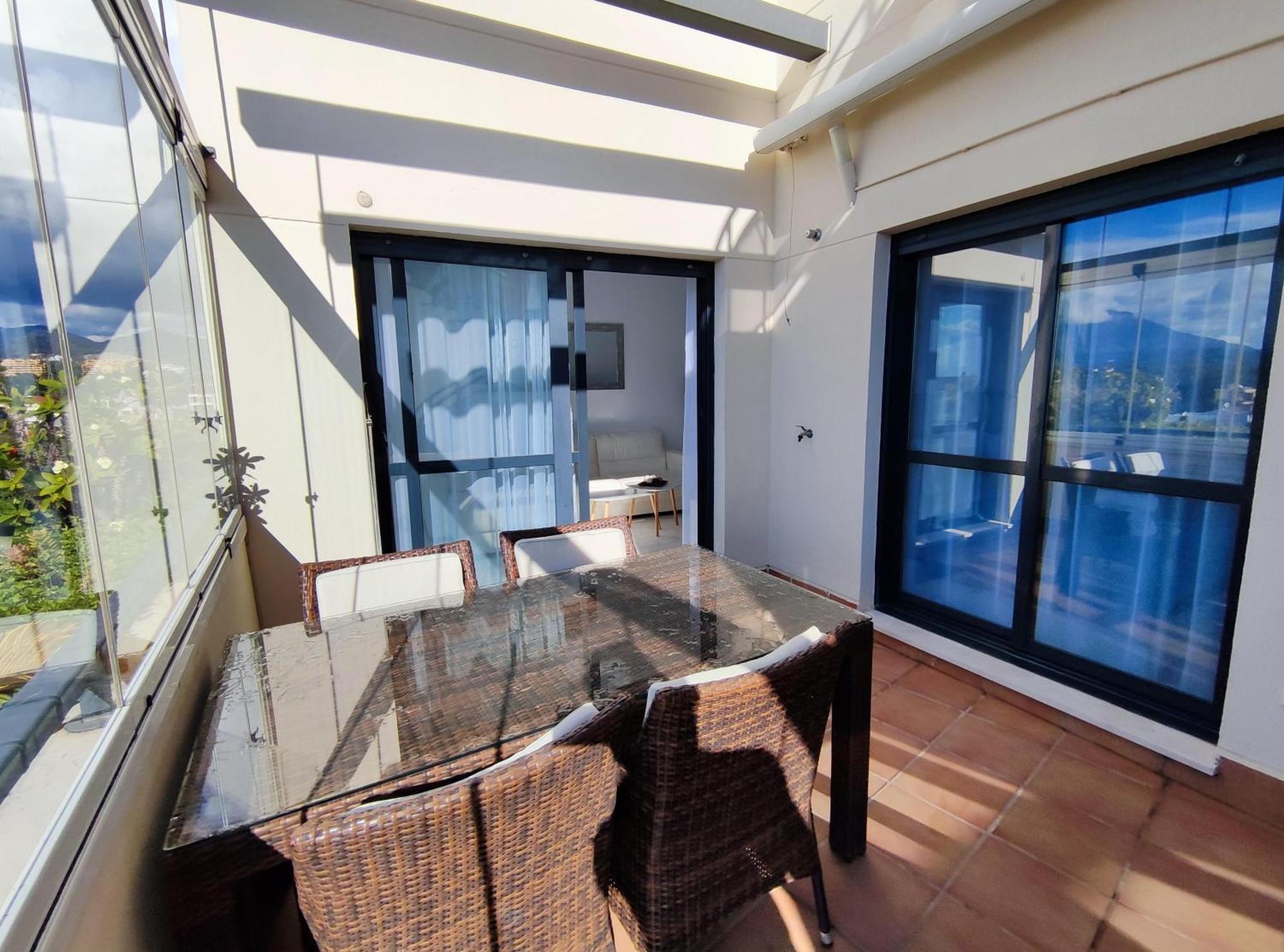 Appartamento Luxury Duplex Infinity Pool Ehhouse Estepona Esterno foto
