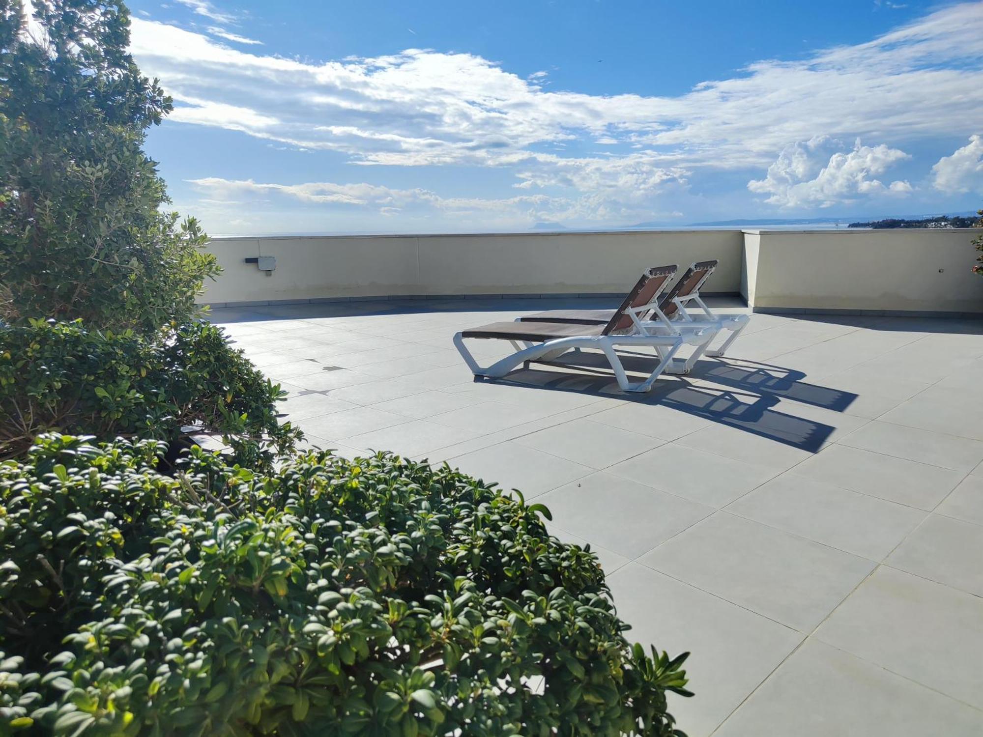 Appartamento Luxury Duplex Infinity Pool Ehhouse Estepona Esterno foto